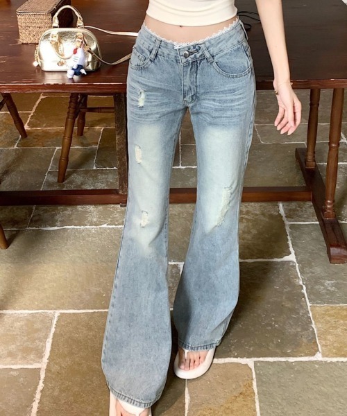 Teem Store(チームストア)の「ウエストレースダメージ加工フレアデニムパンツ(デニムパンツ・レディース・ブルー・L/M)」の2枚目の写真