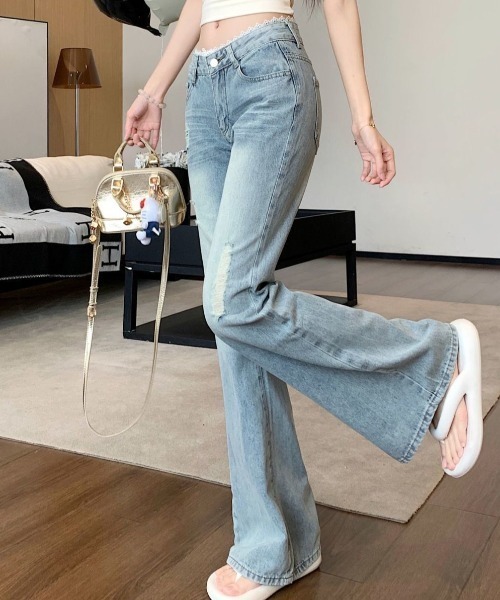 Teem Store(チームストア)の「ウエストレースダメージ加工フレアデニムパンツ(デニムパンツ・レディース・ブルー・L/M)」の11枚目の写真