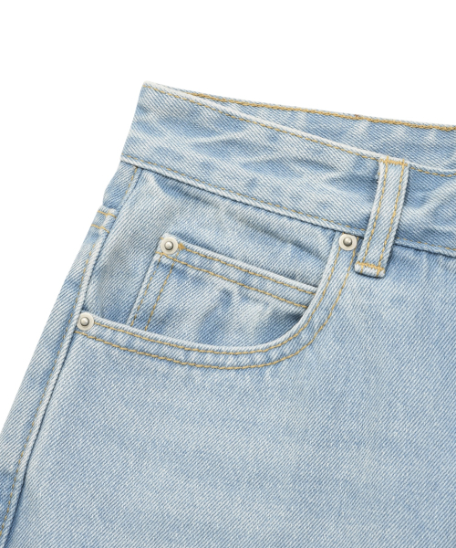 COVERNAT WOMAN(カバーナットウーマン)の「ウィメンズテーパードデニムパンツライトブルー(デニムパンツ・レディース・その他・WS/WM)」の7枚目の写真