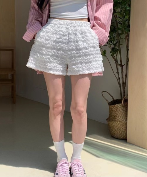 Vipoa(ヴィポア)の「ウエストゴムショートパンツ(その他パンツ・レディース・ホワイト/ブラック・FREE)」の6枚目の写真