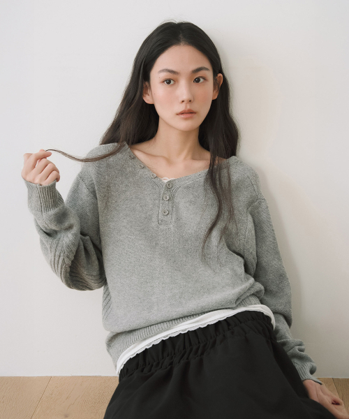 YEARNING(イヤニング)の「INSIDE OUT MULTI CARDIGAN, GREY(ニット/セーター・レディース・その他・FREE)」の1枚目の写真