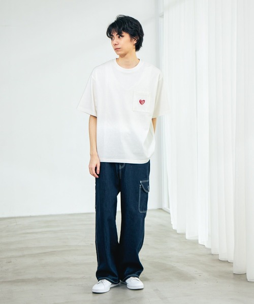 LAKOLE(ラコレ)の「ハートワンポイントポケTEE / 652946(Tシャツ/カットソー・メンズ・ブラック/ホワイト/アクア/ブラウン・LARGE/MEDIUM)」の5枚目の写真