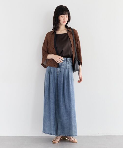 YECCA VECCA(イェッカヴェッカ)の「バイオ加工ヴィンテージデニムワイドパンツ(デニムパンツ・レディース・インディゴブルー/グレー・FREE)」の4枚目の写真
