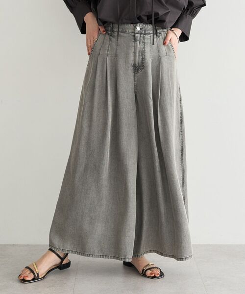 YECCA VECCA（イェッカヴェッカ）の「バイオ加工ヴィンテージデニムワイドパンツ（デニムパンツ・レディース・インディゴブルー/グレー・FREE）」の5枚目の写真