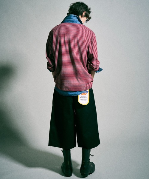 CAMPHOR WOOD(カンファーウッド)の「【 Dickies × CAMPHORWOOD 】LAYERED BOXER CUT-OFF WIDE CHINO SHORTS / 【 Dickies コラボレーション 】ボクサーレイヤードカットオフワイドチノショーツ(チノパンツ・メンズ・グレー/ブラック系・SMALL/MEDIUM/LARGE)」の3枚目の写真