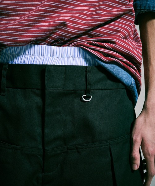 CAMPHOR WOOD(カンファーウッド)の「【 Dickies × CAMPHORWOOD 】LAYERED BOXER CUT-OFF WIDE CHINO SHORTS / 【 Dickies コラボレーション 】ボクサーレイヤードカットオフワイドチノショーツ(チノパンツ・メンズ・グレー/ブラック系・SMALL/MEDIUM/LARGE)」の13枚目の写真