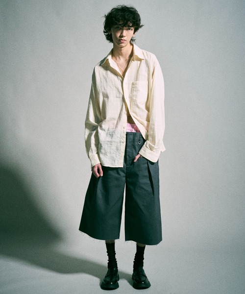 CAMPHOR WOOD(カンファーウッド)の「【 Dickies × CAMPHORWOOD 】LAYERED BOXER CUT-OFF WIDE CHINO SHORTS / 【 Dickies コラボレーション 】ボクサーレイヤードカットオフワイドチノショーツ(チノパンツ・メンズ・グレー/ブラック系・SMALL/MEDIUM/LARGE)」の9枚目の写真