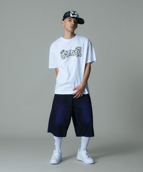 XLARGE(エクストララージ)の「BACKSTREET EYES S/S TEE(Tシャツ/カットソー・メンズ・ブラック/ホワイト/マスタード・XL/L/M/S)」の6枚目の写真