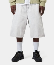 Carhartt WIP（カーハートダブリューアイピー）の「Carhartt WIP OG SINGLE KNEE SHORT（カーハートワークインプログレス OGシングルニ―ショーツ）（デニムパンツ）」