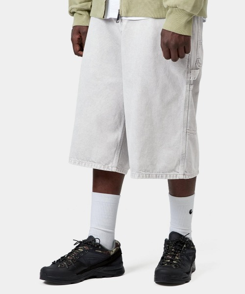 Carhartt WIP(カーハートダブリューアイピー)の「Carhartt WIP OG SINGLE KNEE SHORT(カーハートワークインプログレス OGシングルニ―ショーツ)(デニムパンツ・メンズ・ホワイト系/ブラウン系・X-LARGE/LARGE/MEDIUM/SMALL/X-SMALL)」の4枚目の写真