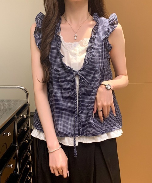 LAC-VERT(ラック・ヴェール)の「レイヤード風フリルトップス(Tシャツ/カットソー・レディース・ネイビー/アイボリー/ブラック・FREE)」の14枚目の写真