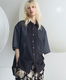 Cropped Regular Collar Silhouette Shirt / クロップド・レギュラー