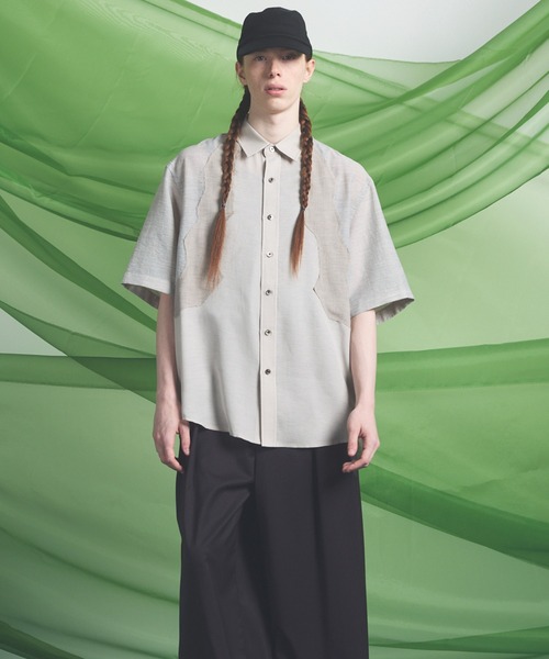 MAISON SPECIAL(メゾンスペシャル)の「《UNISEX》Sheer ZIGZAG Switching Prime-Over Short Sleeve Shirt/シアージグザグ切替プライムオーバーショートスリーブシャツ【MAISON SPECIAL/メゾンスペシャル】(シャツ/ブラウス・メンズ・グレイッシュベージュ/ブラック・2/1/0)」の8枚目の写真