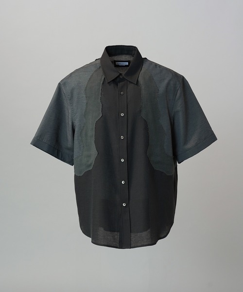 MAISON SPECIAL(メゾンスペシャル)の「《UNISEX》Sheer ZIGZAG Switching Prime-Over Short Sleeve Shirt/シアージグザグ切替プライムオーバーショートスリーブシャツ【MAISON SPECIAL/メゾンスペシャル】(シャツ/ブラウス・メンズ・グレイッシュベージュ/ブラック・2/1/0)」の12枚目の写真