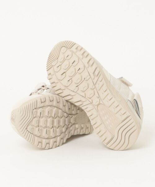 NEW BALANCE（ニューバランス）の「《New Balance》U710（サンダル・メンズ・ブラック/ホワイト系その他・28.0cm/27.0cm/26.5cm/26.0cm/25.5cm/24.5cm/24.0cm/23.5cm/23.0cm/22.5cm/27.5cm/25.0cm/22.0cm）」の4枚目の写真