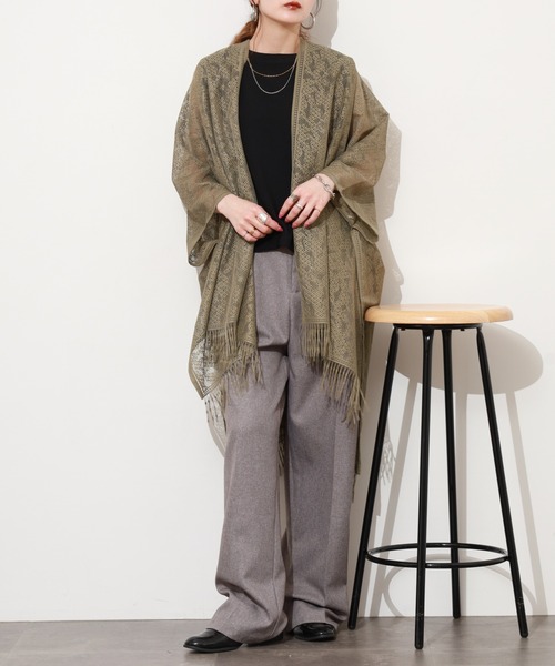 Ree&Mee(リーアンドミー)の「Ree&Mee 総レース 裾フリンジ ストール カーディガン(カーディガン/ボレロ・レディース・カーキ/オフホワイト/ベージュ/ブラック/ブルーグレー・M)」の22枚目の写真