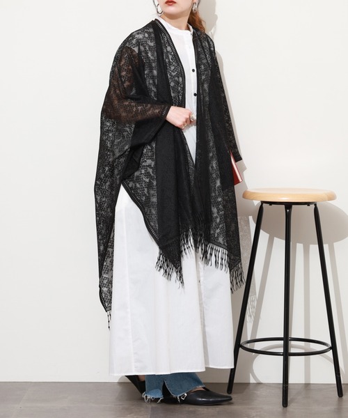 Ree&Mee(リーアンドミー)の「Ree&Mee 総レース 裾フリンジ ストール カーディガン(カーディガン/ボレロ・レディース・カーキ/オフホワイト/ベージュ/ブラック/ブルーグレー・M)」の17枚目の写真