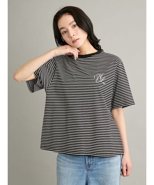 Mila Owen(ミラオーウェン)の「【接触冷感】ハイラインモノグラムTシャツ(Tシャツ/カットソー・レディース・ホワイト/ピンク/ダークブラウン/ブラウン/ライム/ブラック・1/0)」の9枚目の写真