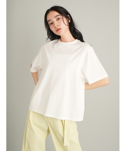 Mila Owen(ミラオーウェン)の「【接触冷感】ハイラインモノグラムTシャツ(Tシャツ/カットソー・レディース・ホワイト/ピンク/ダークブラウン/ブラウン/ライム/ブラック・1/0)」の1枚目の写真