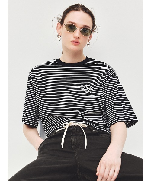 Mila Owen(ミラオーウェン)の「【接触冷感】ハイラインモノグラムTシャツ(Tシャツ/カットソー・レディース・ホワイト/ピンク/ダークブラウン/ブラウン/ライム/ブラック・1/0)」の7枚目の写真