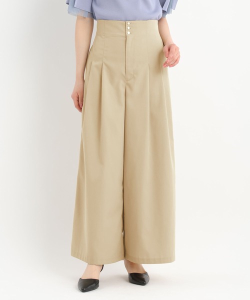 Andemiu(アンデミュウ)の「ハイウエストタックフレアパンツ653128(その他パンツ・レディース・ブラック/ベージュ・SMALL/MEDIUM)」の15枚目の写真