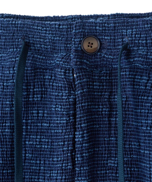 MEN'S BIGI(メンズビギ)の「スラブカールマイヤー イージーショートパンツ(その他パンツ・メンズ・ブラック/ネイビー・02/04/03)」の15枚目の写真