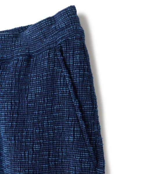 MEN'S BIGI(メンズビギ)の「スラブカールマイヤー イージーショートパンツ(その他パンツ・メンズ・ブラック/ネイビー・02/04/03)」の18枚目の写真