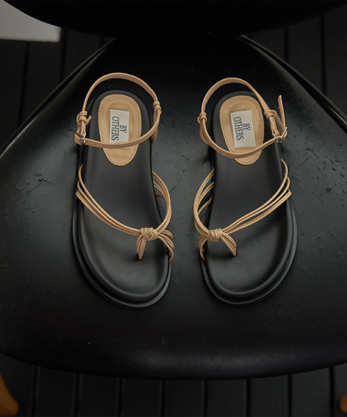 BYOTHERS(バイオザーズ)の「Soleil Knot Sandals(サンダル・レディース・ブラック/ベージュ・23cm/23.5cm/24cm/24.5cm/25cm)」の7枚目の写真