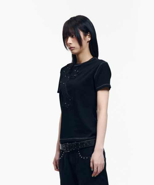 AAKAM(アーカム)の「Big Patch CROS2 Half Top (Black)(Tシャツ/カットソー・レディース・その他・1/2)」の4枚目の写真
