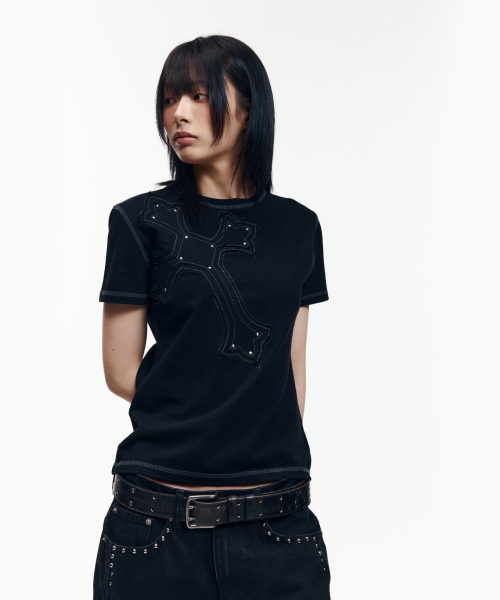 AAKAM(アーカム)の「Big Patch CROS2 Half Top (Black)(Tシャツ/カットソー・レディース・その他・1/2)」の6枚目の写真