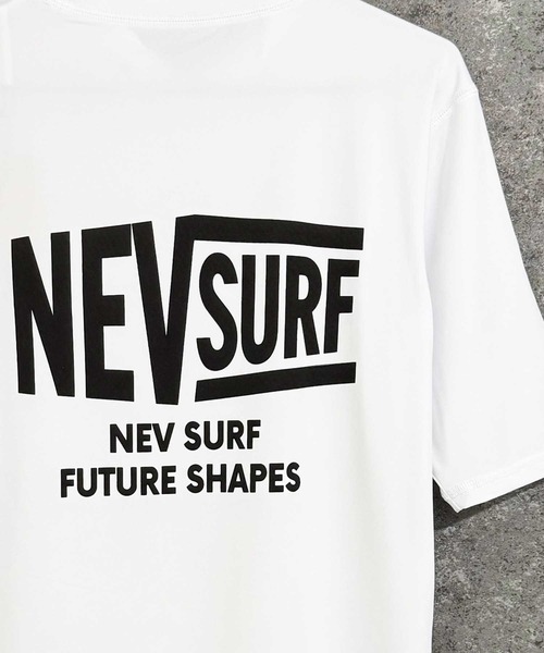 ZI-ON（ジーオン）の「メンズ ラッシュガード 水着 半袖 プリント ロゴ バックプリント ネブサーフ NEV（Tシャツ/カットソー・メンズ・オレンジ/ネイビー/ブラック/チャコールグレー/イエロー/オフホワイト/ロイヤルブルー/ホワイト系その他・L/M/XL）」の21枚目の写真