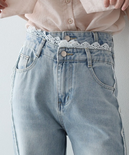 BLUEEAST(ブルーイースト)の「トリムレースデニム(デニムパンツ・レディース・ブルー・LARGE/MEDIUM)」の3枚目の写真