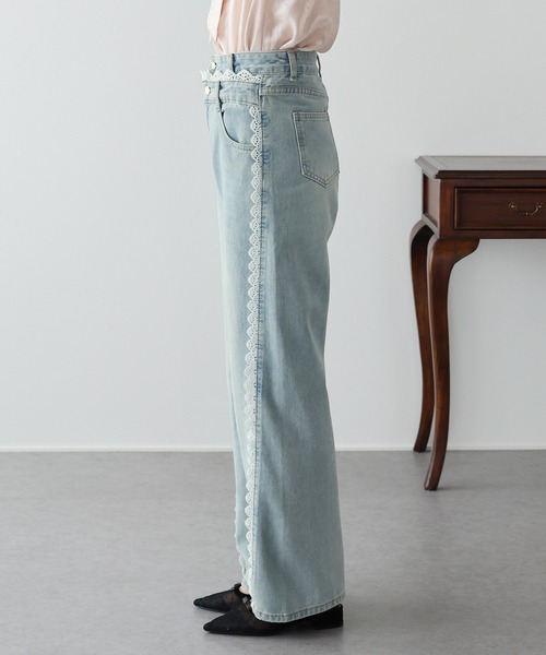 BLUEEAST(ブルーイースト)の「《2サイズ展開》トリムレースデニム(デニムパンツ・レディース・ブルー・LARGE/MEDIUM)」の12枚目の写真