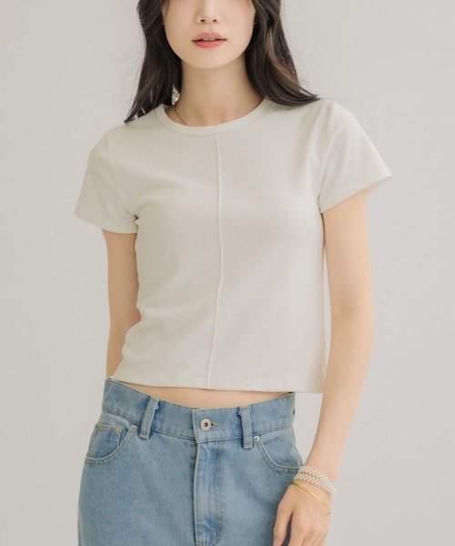 NEUNA(ヌナ)の「【全骨格!!華奢見え◎】NEUNAセンターシームT(Tシャツ/カットソー・レディース・ネイビー/ブラウン/ホワイト・FREE)」の19枚目の写真