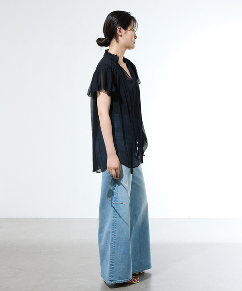 IENA(イエナ)の「《WEB/一部店舗限定》BOUQUET de L’UNE/リュンヌ ブラウス(シャツ/ブラウス・レディース・ブラック・FREE)」の11枚目の写真