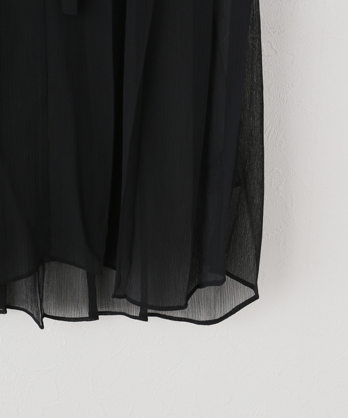 IENA(イエナ)の「《WEB/一部店舗限定》BOUQUET de L’UNE/リュンヌ ブラウス(シャツ/ブラウス・レディース・ブラック・FREE)」の15枚目の写真