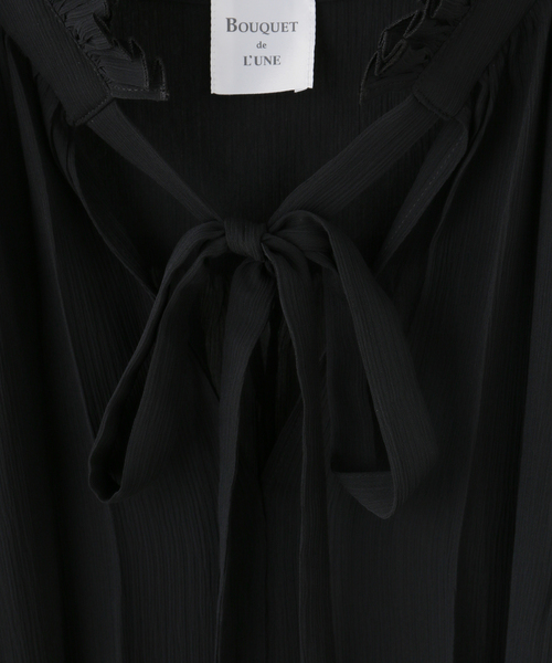 IENA(イエナ)の「《WEB/一部店舗限定》BOUQUET de L’UNE/リュンヌ ブラウス(シャツ/ブラウス・レディース・ブラック・FREE)」の16枚目の写真