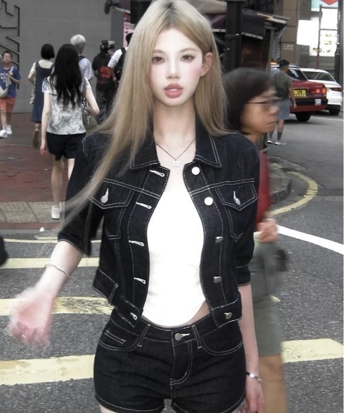 almo(アルモ)の「【LAMPOON】ブラックデニムセットアップ(セットアップ・レディース・ブラック・MEDIUM/SMALL/LARGE)」の4枚目の写真