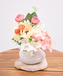 COMMON WARE（コモンウェアー）の「MRW : CT flower porcelain vacse 触媒加工花束 フラワーベースセット（フラワーベース）」