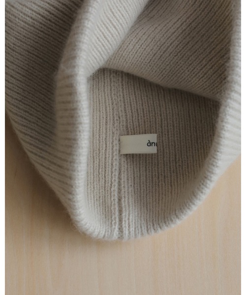 anuke(アンヌーク)の「Raccoon Knit Beanie(ニットキャップ/ビーニー・レディース・アイボリー/ラベンダー/オリーブ/チャコールグレー・FREE)」の21枚目の写真