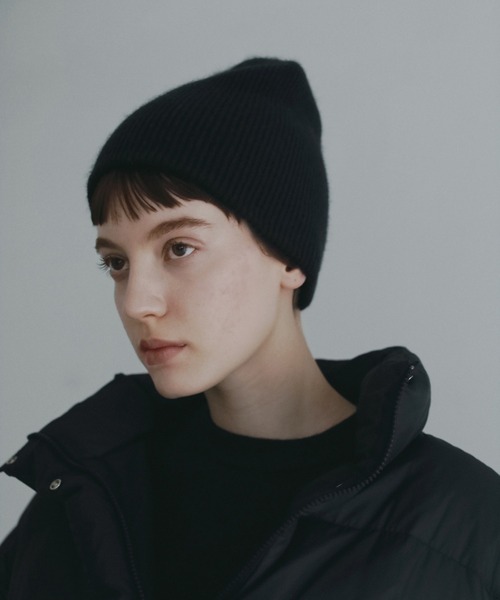 anuke(アンヌーク)の「Raccoon Knit Beanie(ニットキャップ/ビーニー・レディース・アイボリー/ラベンダー/オリーブ/チャコールグレー・FREE)」の18枚目の写真