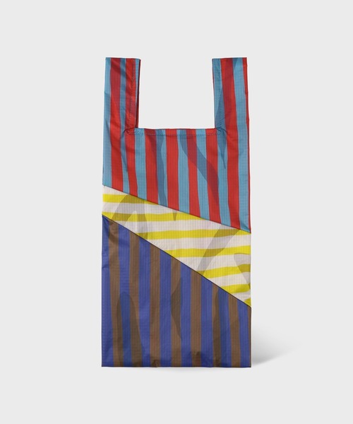 Paul Smith(ポールスミス)の「Susan Bijl x Paul Smith "The New Shopping Bag" Medium【553451 BIJLM】(エコバッグ/サブバッグ・メンズ・ベージュ/ライトインディゴブルー・FREE)」の6枚目の写真