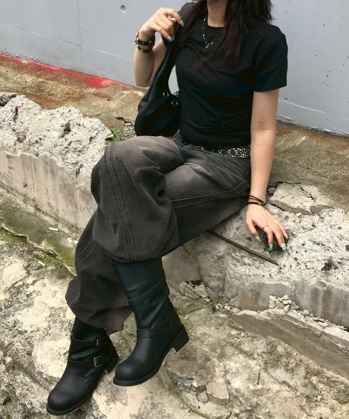 Chikashitsu +（チカシツプラス）の「【Chikashitsu +】Three-dimensional denim pants / 【チカシツプラス】スリーディメンショナルデニムパンツ（デニムパンツ・メンズ・ブラック・M/S）」の22枚目の写真