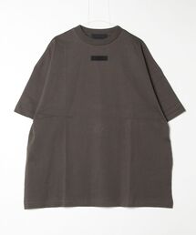 FOG ESSENTIALS | "08"≪FOG ESSENTIALS≫フロント シリコン ワッペン ヘビーウェイト Tシャツ(Tシャツ/カットソー)