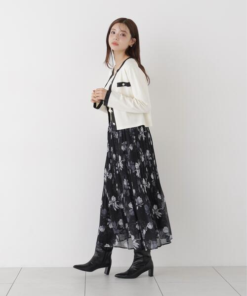 PROPORTION BODY DRESSING(プロポーションボディドレッシング)の「フラワープリントプリーツスカート / 1216220907(スカート・レディース・ブラック/ピンク・MEDIUM/P/S)」の4枚目の写真