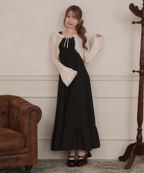apres jour(アプレジュール)の「肩フリルフロントギャザーティアードキャミワンピース(ワンピース・レディース・チャコールグレー/ブラック/グレー系その他・X-LARGE/フリー)」の7枚目の写真