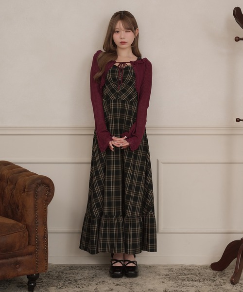 apres jour(アプレジュール)の「肩フリルフロントギャザーティアードキャミワンピース(ワンピース・レディース・チャコールグレー/ブラック/グレー系その他・X-LARGE/フリー)」の15枚目の写真
