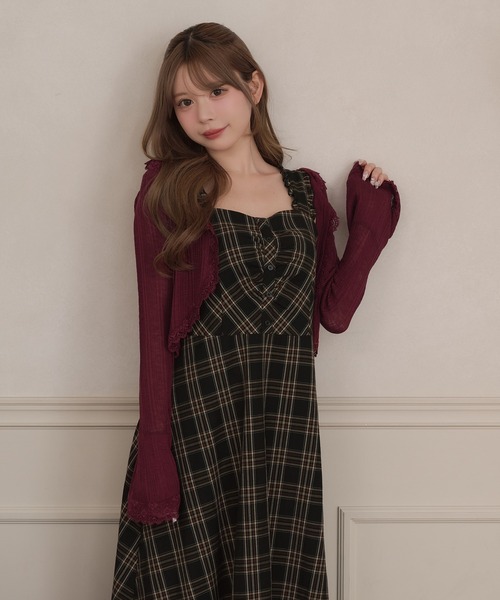 apres jour(アプレジュール)の「肩フリルフロントギャザーティアードキャミワンピース(ワンピース・レディース・チャコールグレー/ブラック/グレー系その他・X-LARGE/フリー)」の17枚目の写真