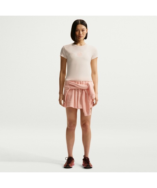 NIKE（ナイキ）の「NIKE/ナイキ W NSW CHL MODCRP STREET（Tシャツ/カットソー・レディース・ブラック/ピンクベージュ・S/M/L）」の9枚目の写真