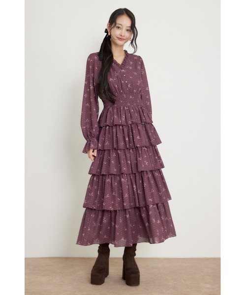rienda(リエンダ)の「ドットフラワーウエストシャーリングワンピース 秋服(ワンピース・レディース・ホワイト/レッド系その他/ブラック系その他・SMALL/MEDIUM)」の3枚目の写真